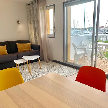 Appartement 1Ere Ligne Vue Port Avec Balcon, Piscine Agde Bagian luar foto