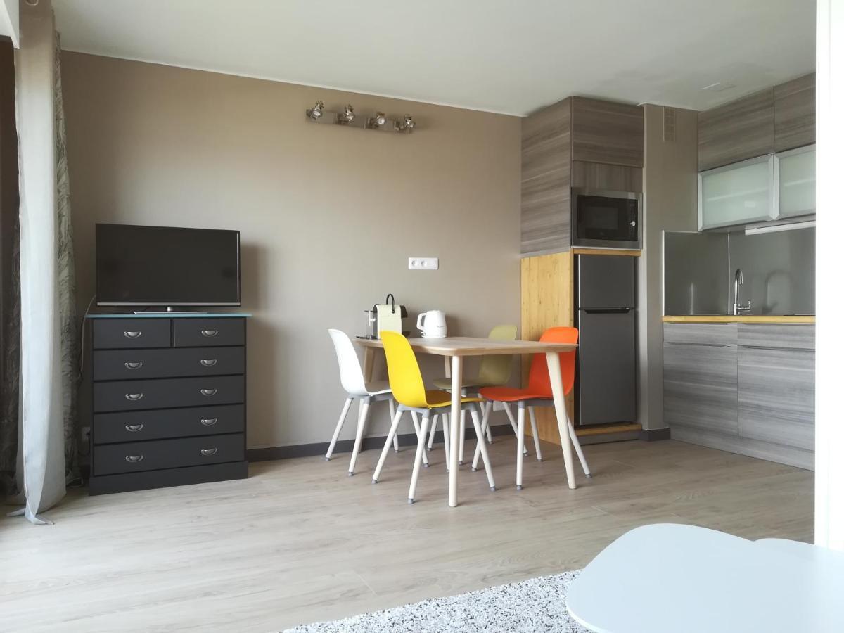 Appartement 1Ere Ligne Vue Port Avec Balcon, Piscine Agde Bagian luar foto