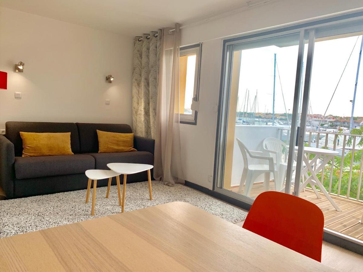 Appartement 1Ere Ligne Vue Port Avec Balcon, Piscine Agde Bagian luar foto